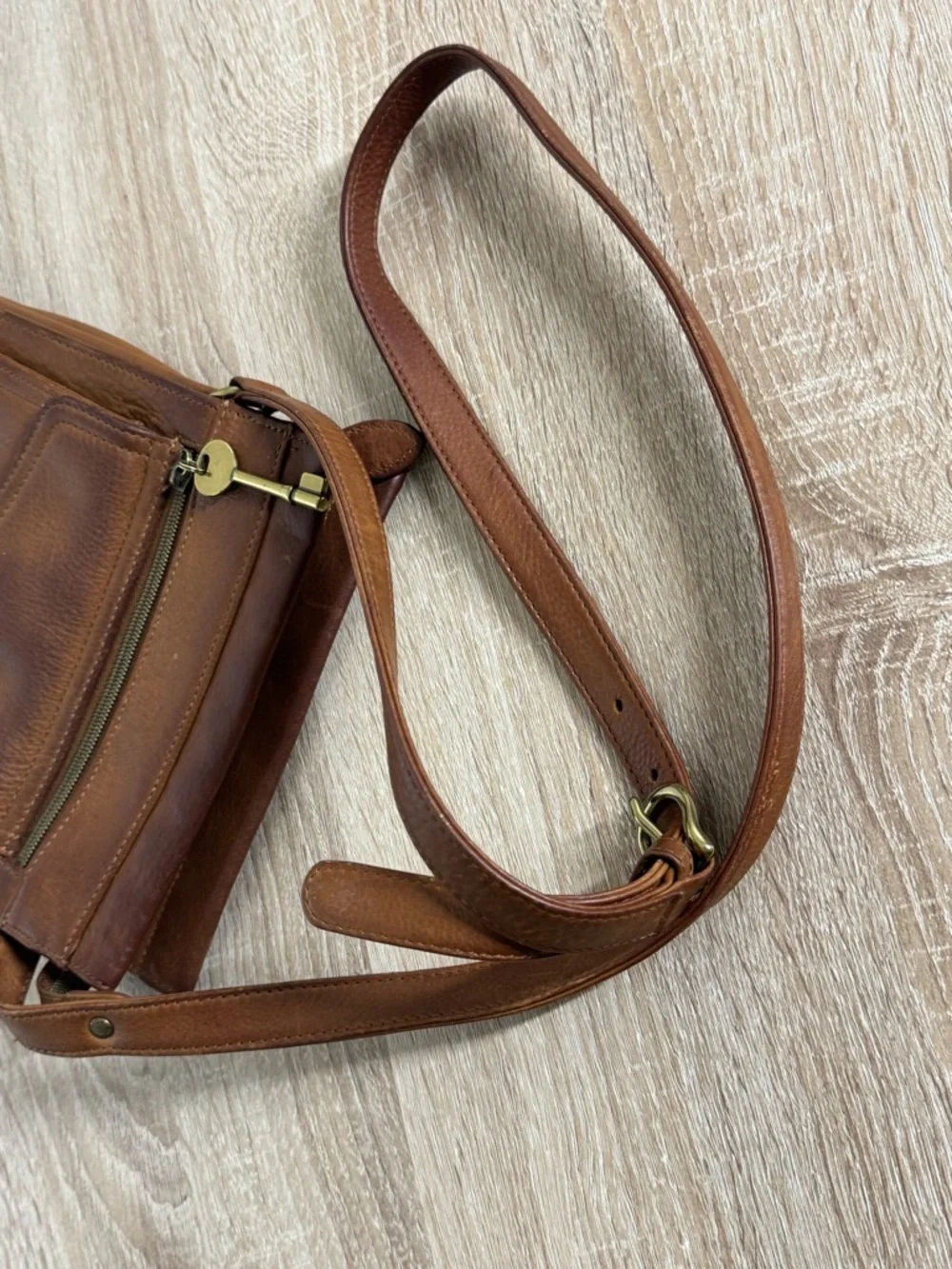 Fossil Vintage Brown Leather Crossbody Organizer Purse